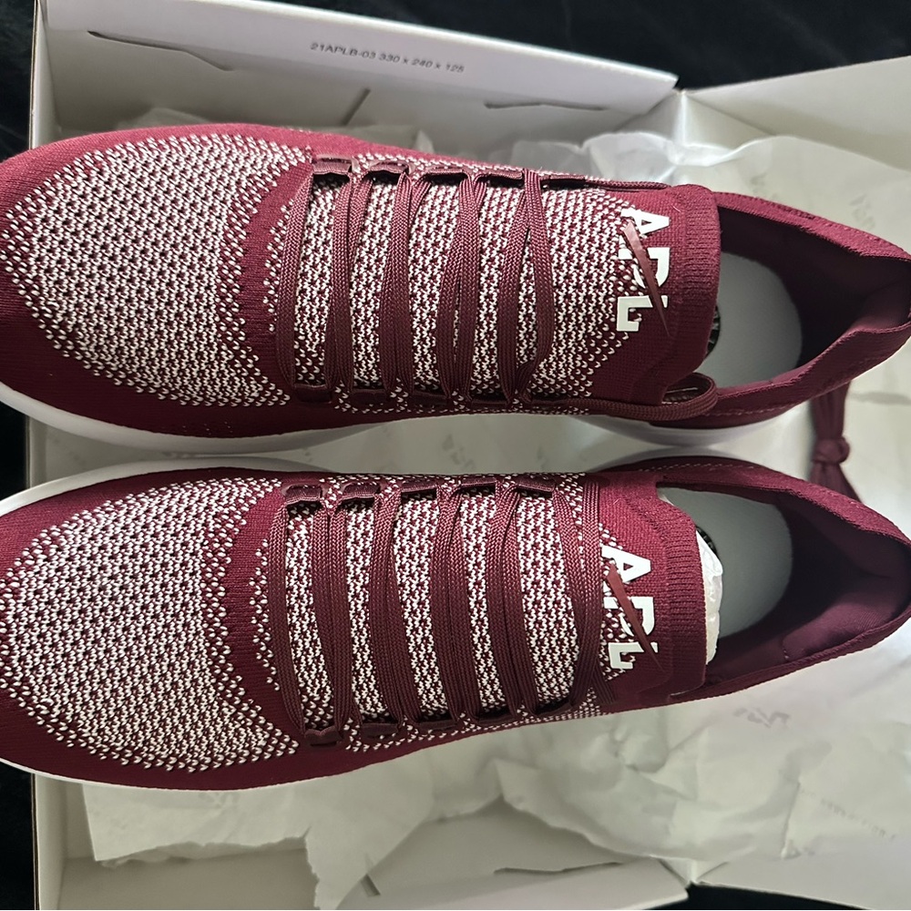 APL Men's Techloom Breeze - Burgundy, White